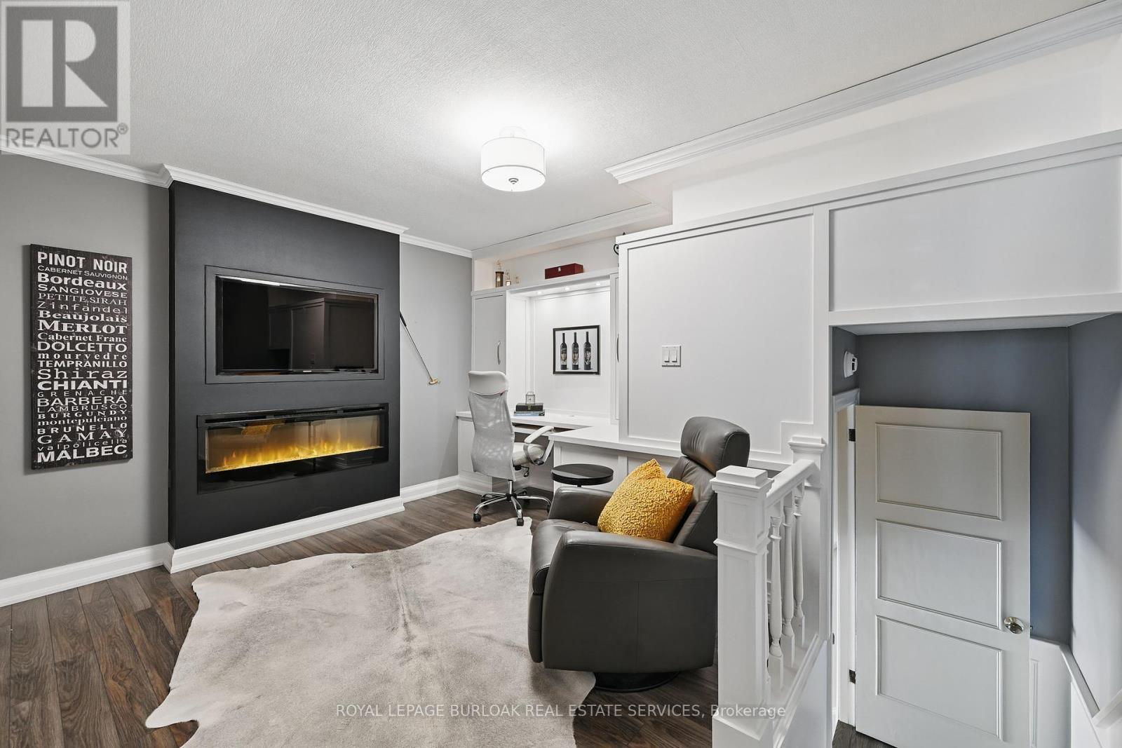 Photo 16 of 3020 First Street, Burlington ON