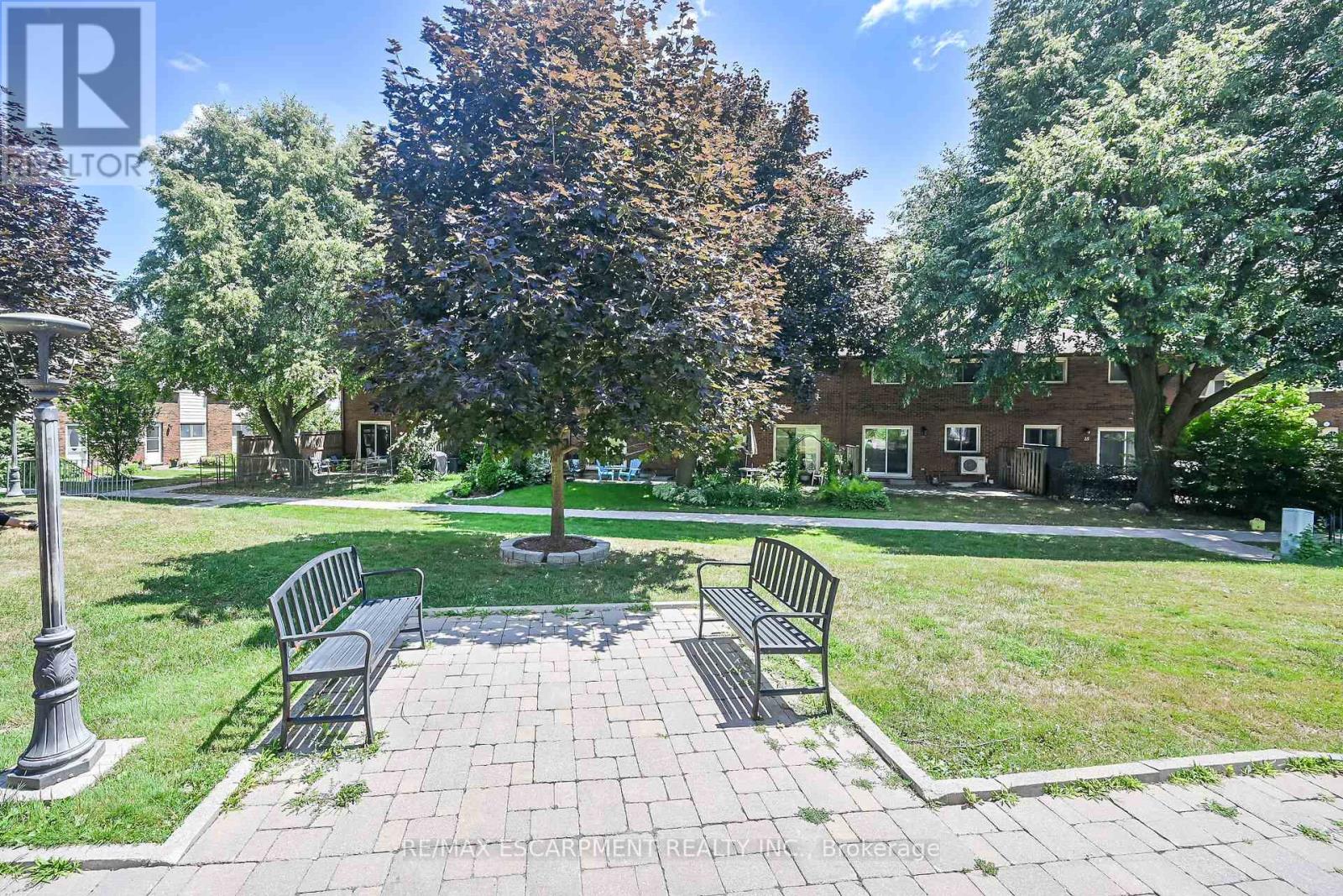 Photo 19 of 18 1460 Garth Street, Hamilton ON