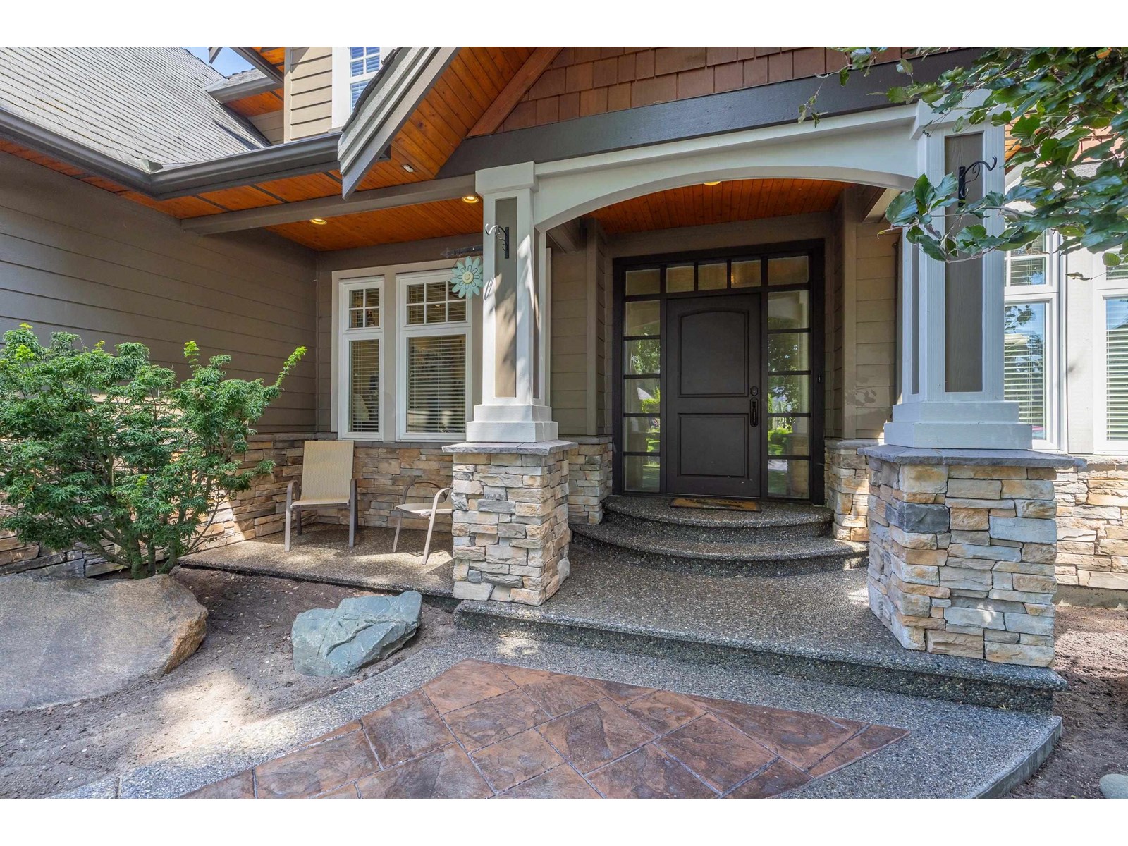 Photo 4 of 20621 97 B Avenue, Langley BC