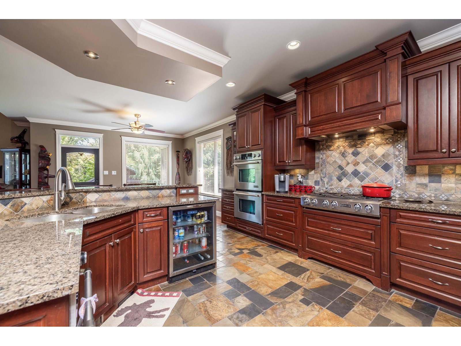 Photo 10 of 20621 97 B Avenue, Langley BC
