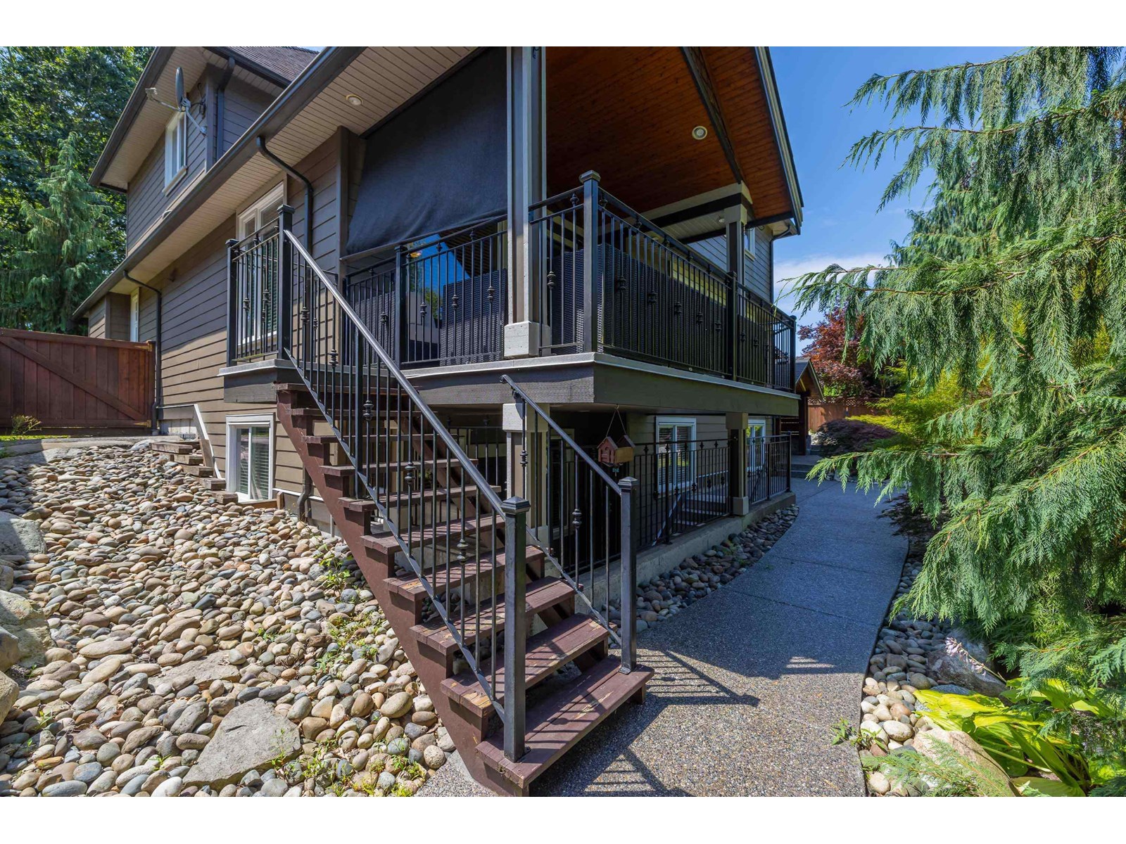 Photo 31 of 20621 97 B Avenue, Langley BC