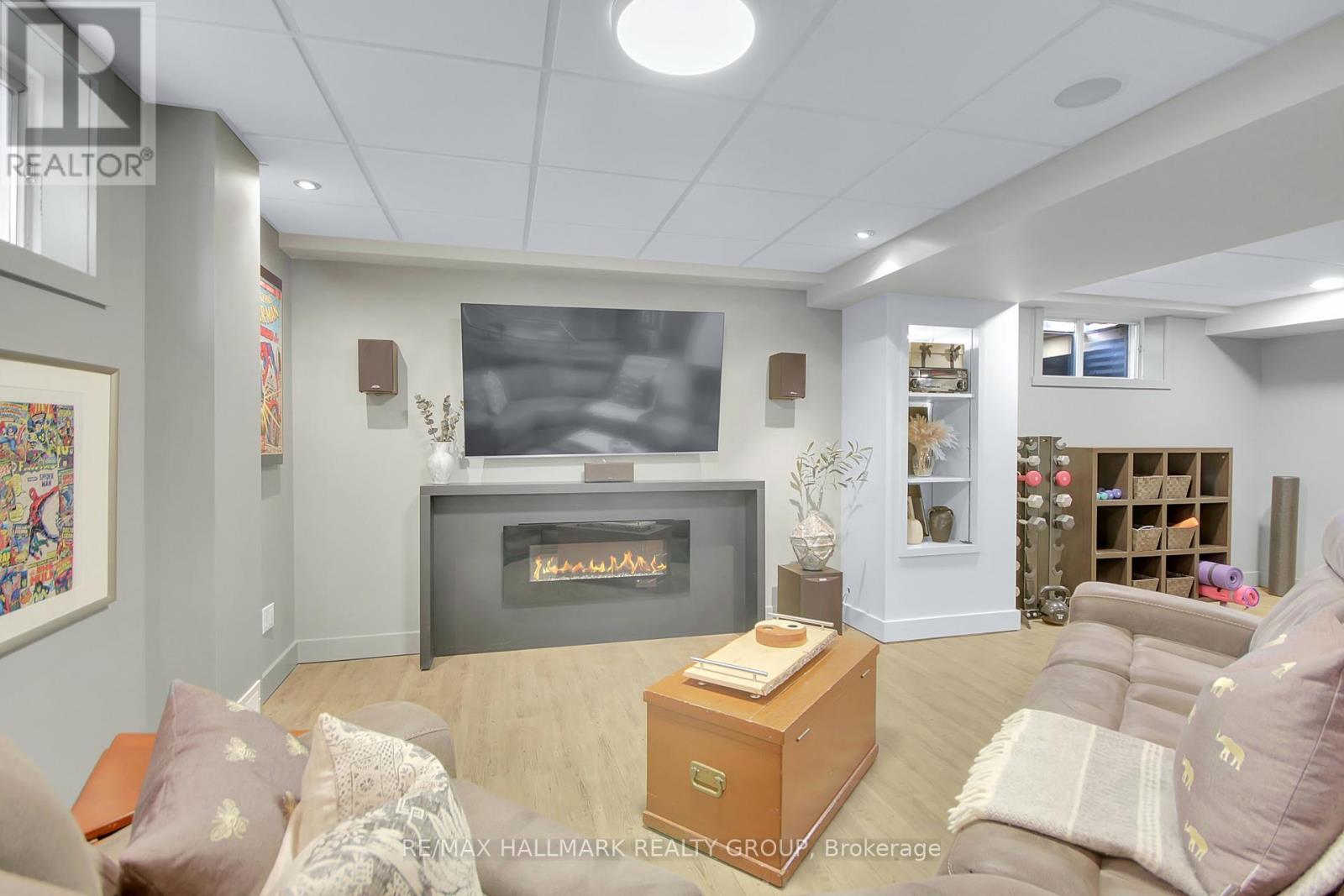 Photo 43 of 20 Arbuckle Crescent, Ottawa ON