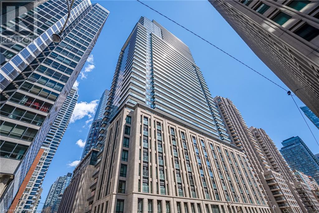 Photo 5 of 955 Bay Street Unit 1809, Toronto ON