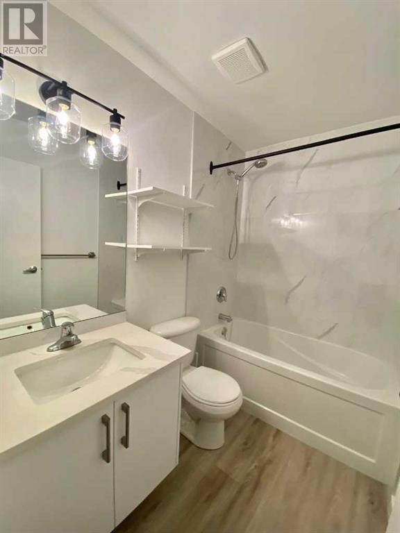 Single Family House for Sale in    Avenue SW Kingsland Calgary 