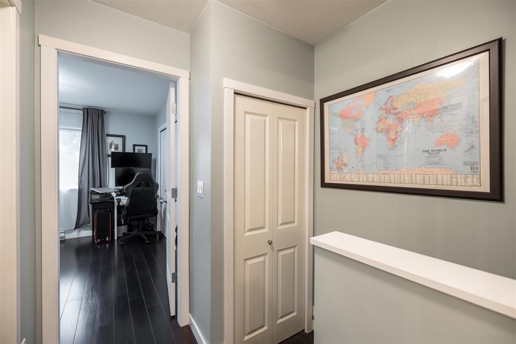 Photo 21 of 37 20460 66 Avenue, Langley BC