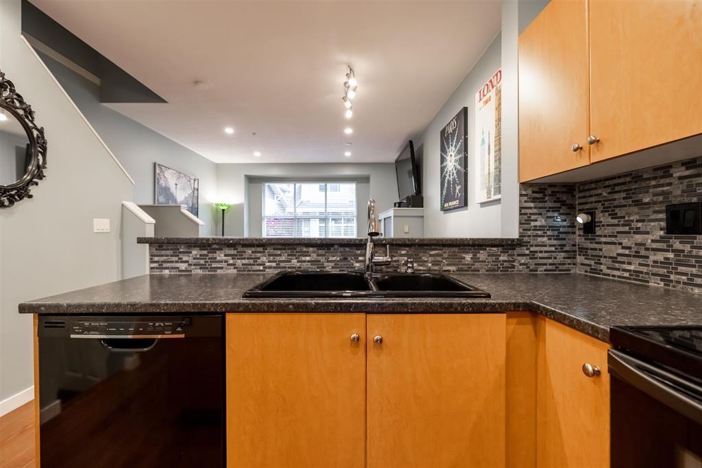 Photo 6 of 37 20460 66 Avenue, Langley BC