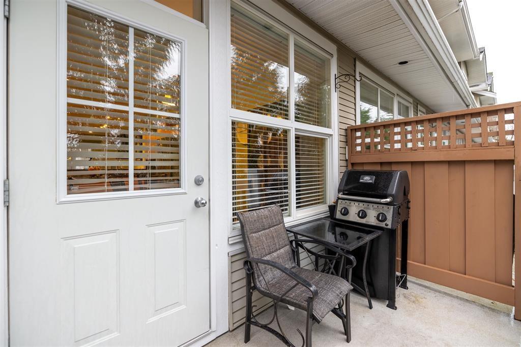 Photo 11 of 37 20460 66 Avenue, Langley BC