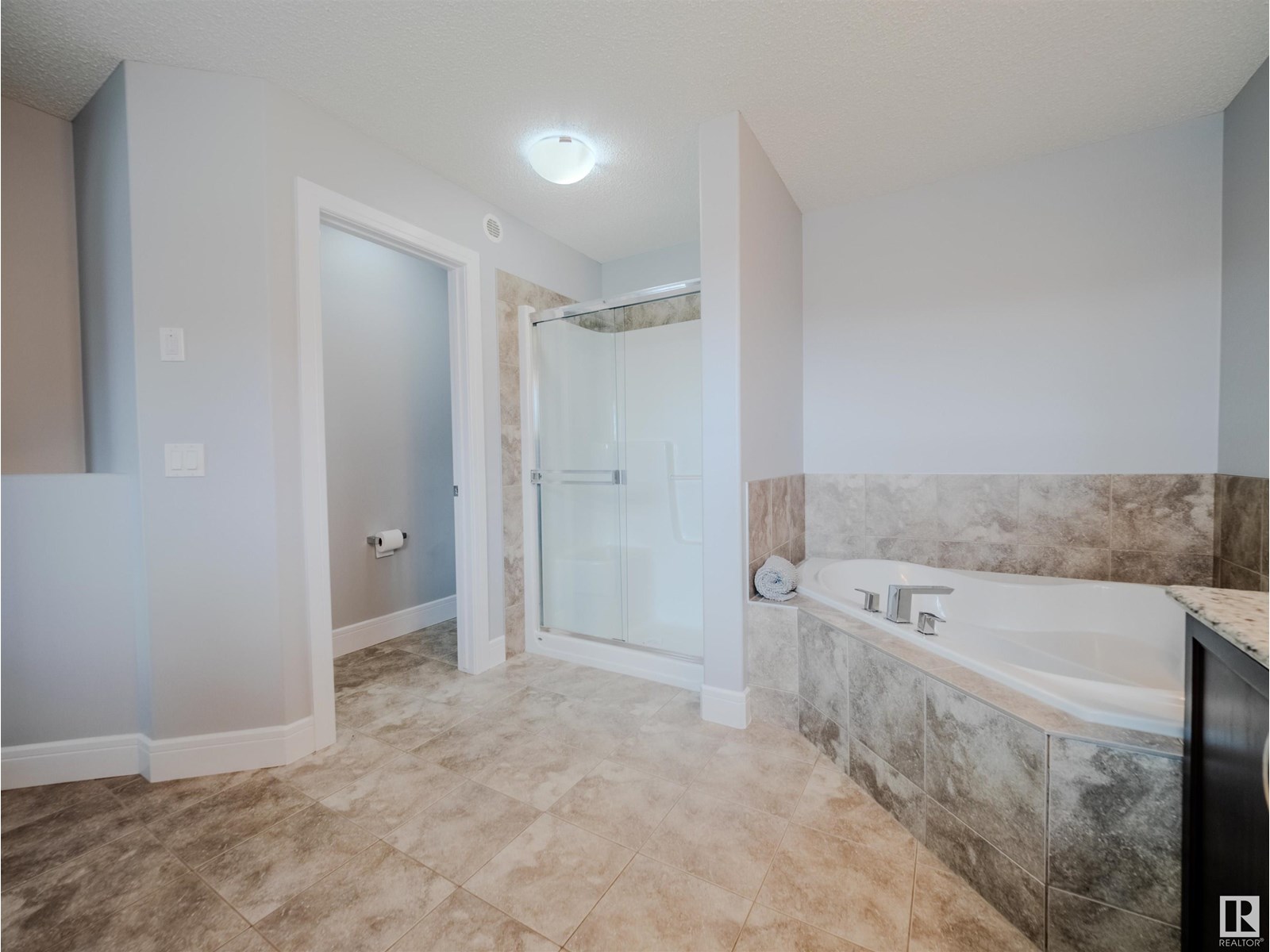 Photo 44 of 11732 18 Av Sw, Edmonton AB