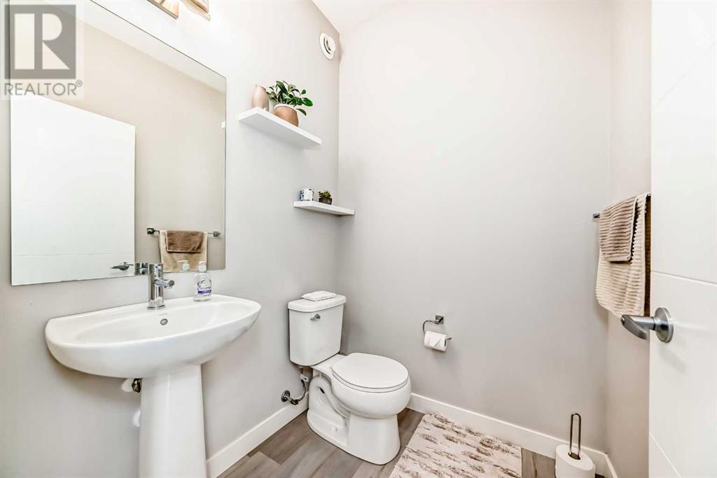 Single Family House for Sale in  Sage Meadows Gardens NW Sage Hill Calgary 