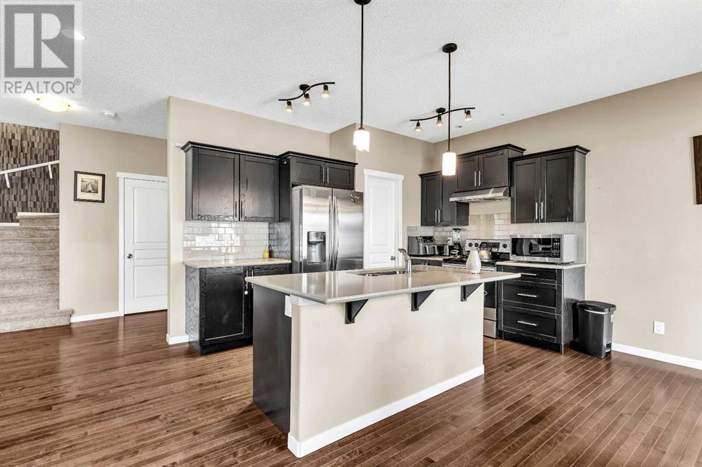 Photo 9 of 216 Copperpond Green Se, Calgary AB