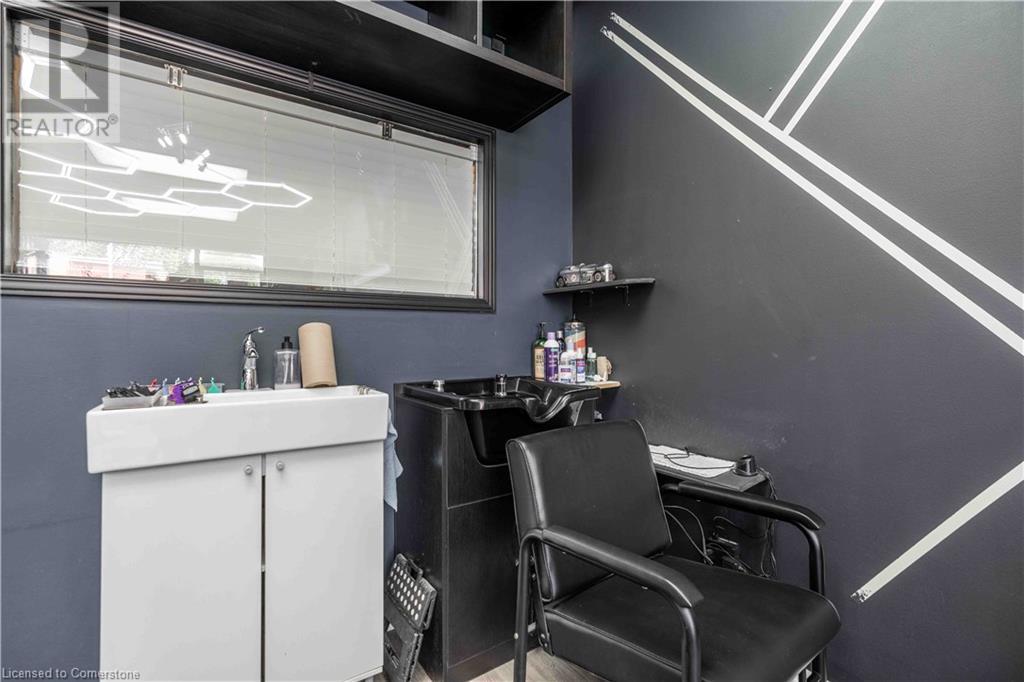 Photo 14 of 720 Upper James Street Unit 5, Hamilton ON
