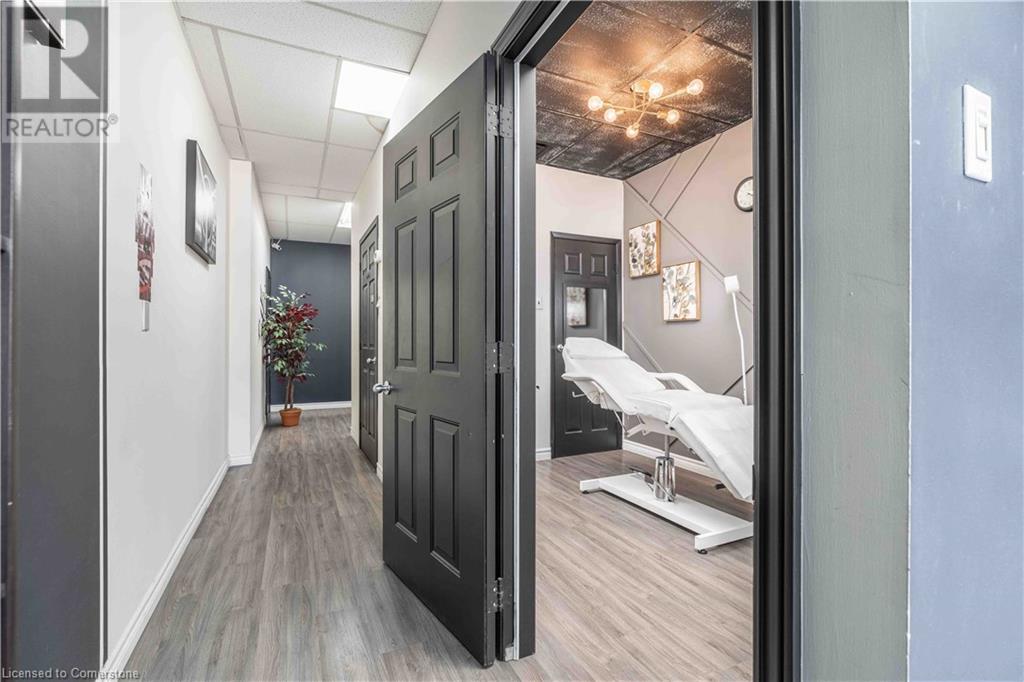 Photo 20 of 720 Upper James Street Unit 5, Hamilton ON