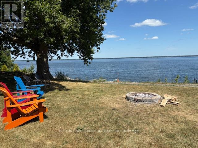 Photo 2 of 34 47 Owen Lane, Prince Edward County ON