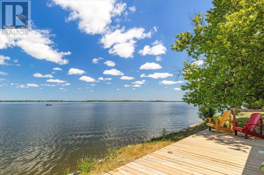 Photo 16 of 34 47 Owen Lane, Prince Edward County ON