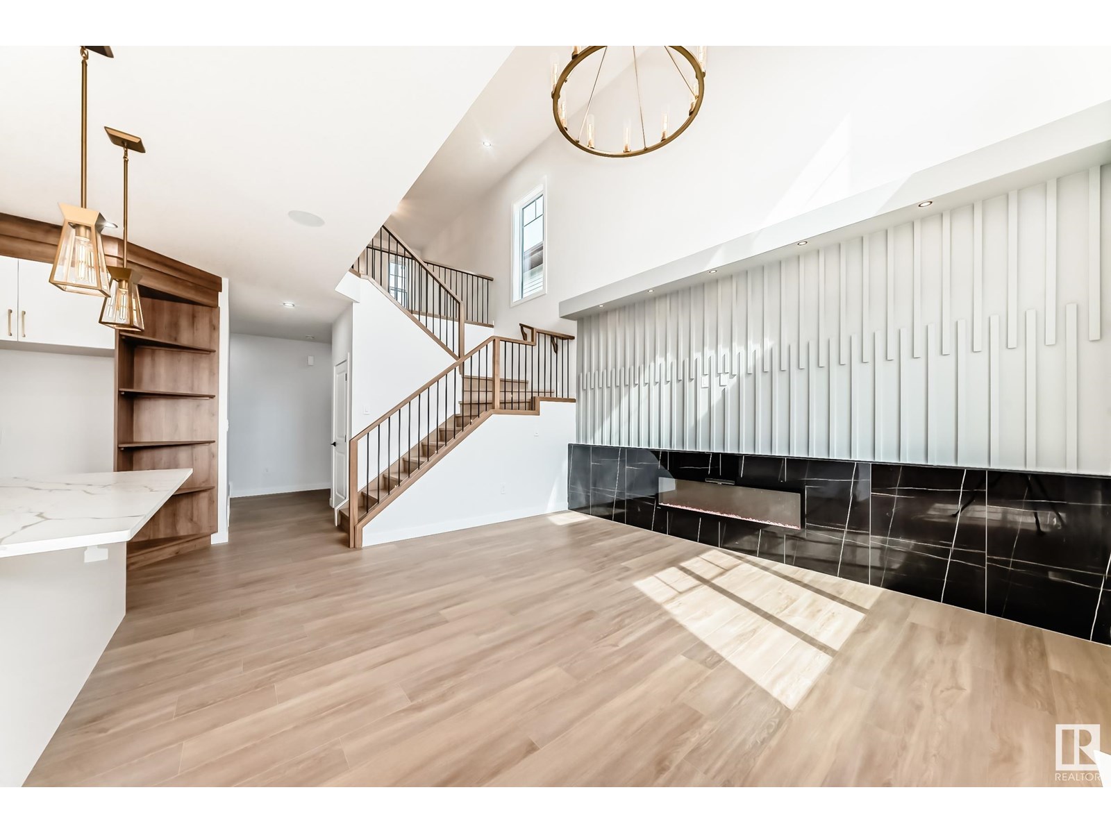 Photo 11 of 15 Axelwood Cr, Spruce Grove AB