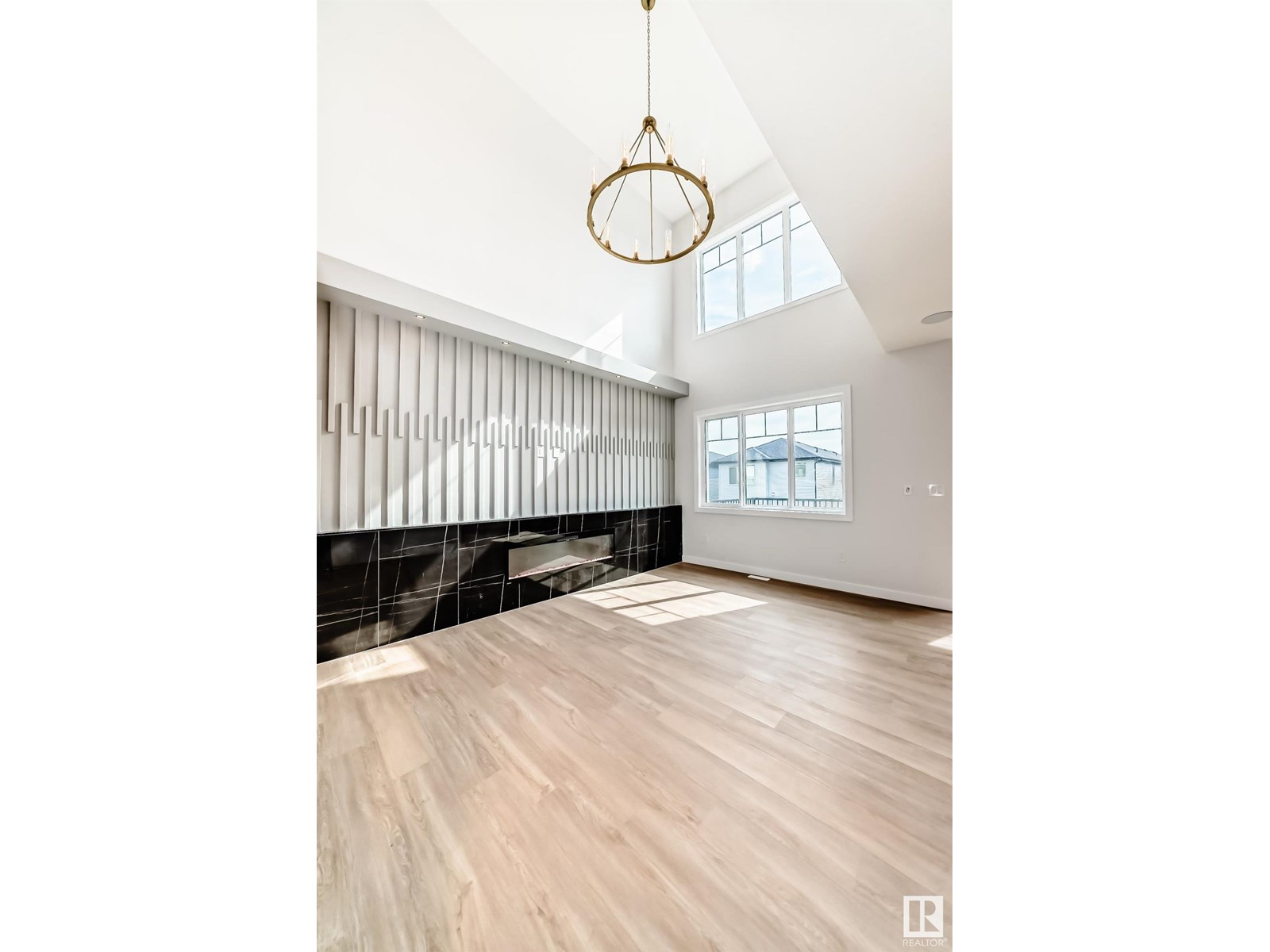 Photo 14 of 15 Axelwood Cr, Spruce Grove AB