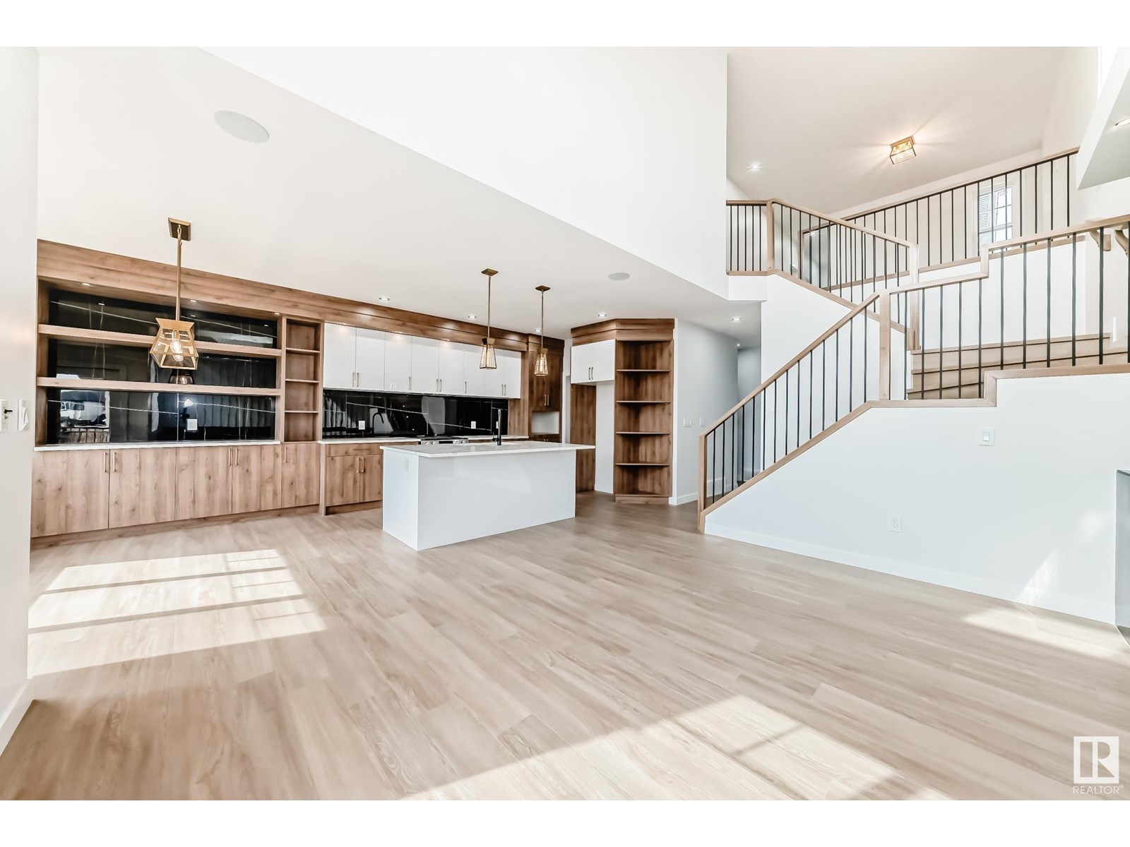 Photo 16 of 15 Axelwood Cr, Spruce Grove AB