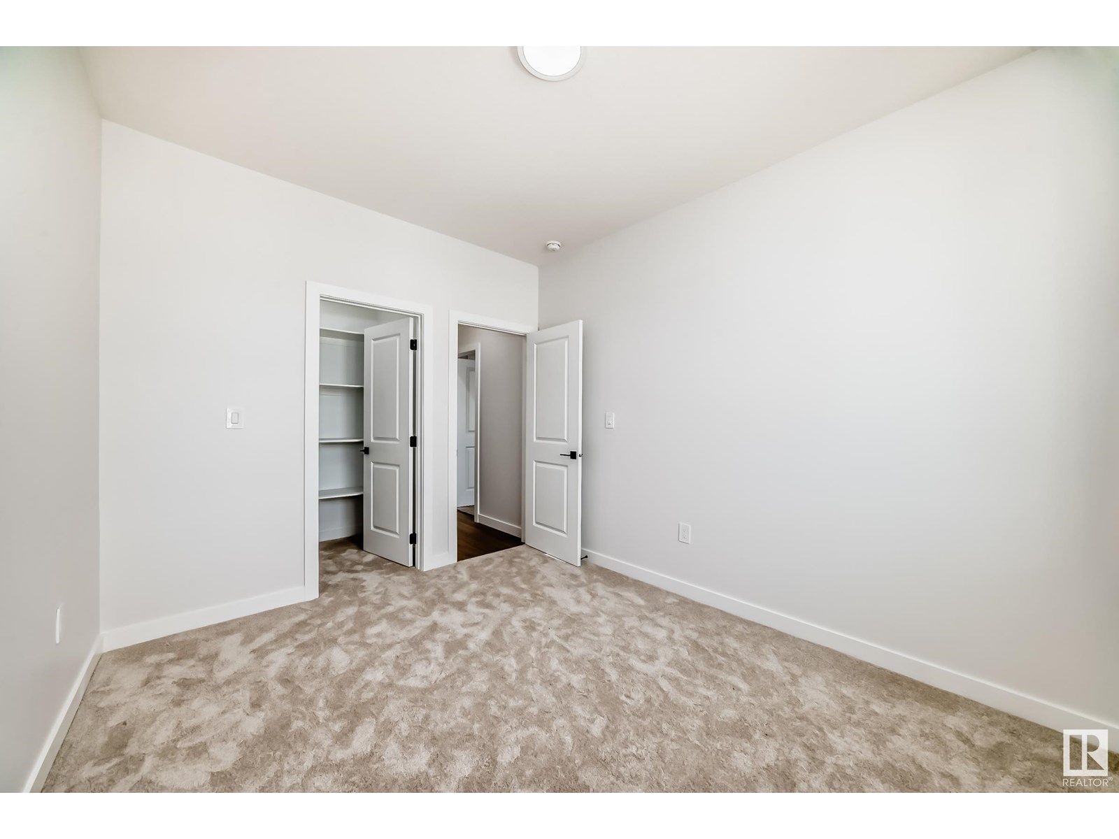Photo 35 of 15 Axelwood Cr, Spruce Grove AB