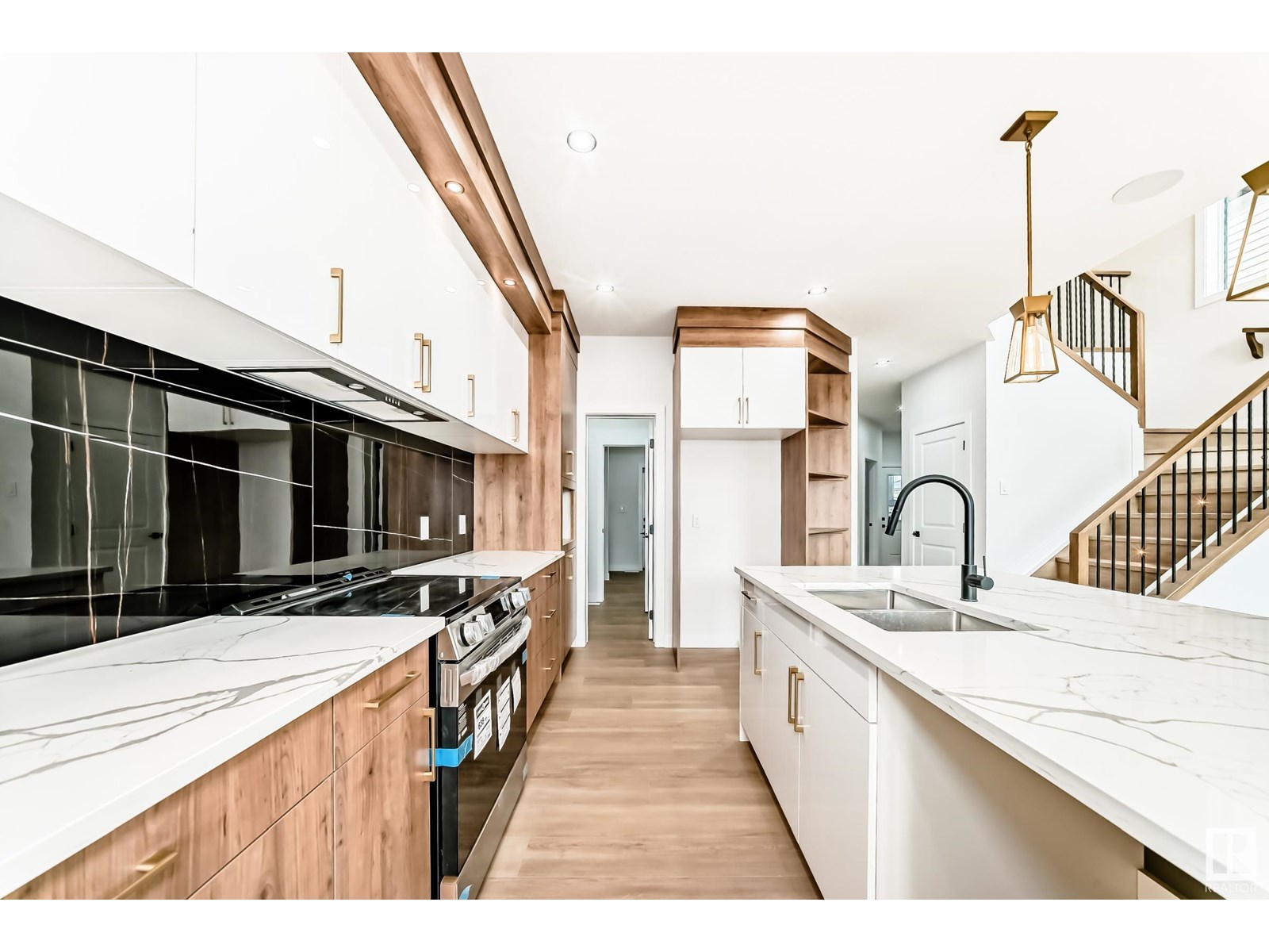Photo 6 of 15 Axelwood Cr, Spruce Grove AB