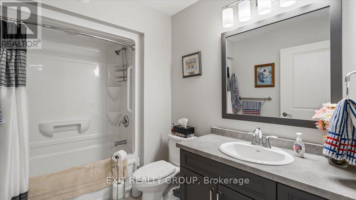 Photo 24 of 136 Raglan Street, Brighton ON