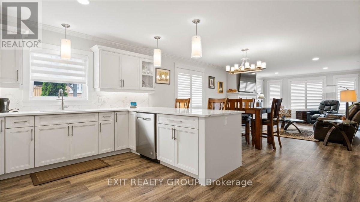 Photo 10 of 136 Raglan Street, Brighton ON