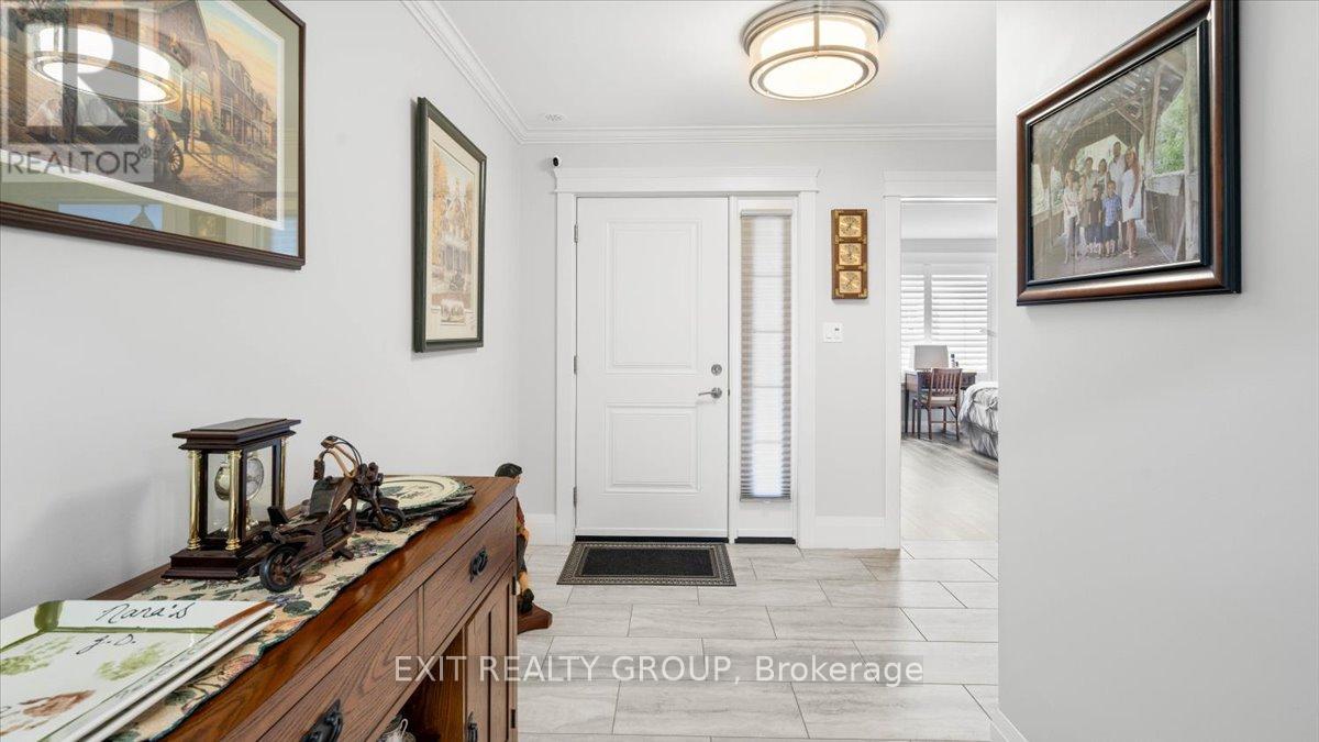 Photo 4 of 136 Raglan Street, Brighton ON