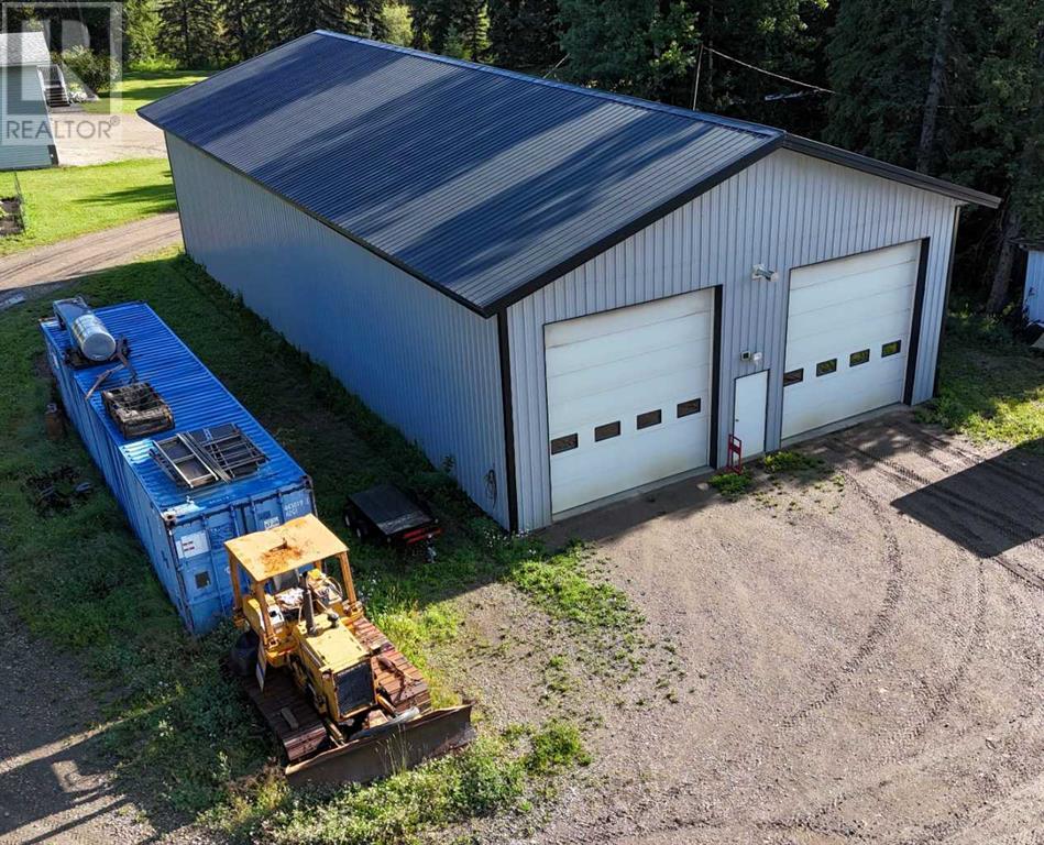Photo 5 of 710 54 Street S, Edson AB