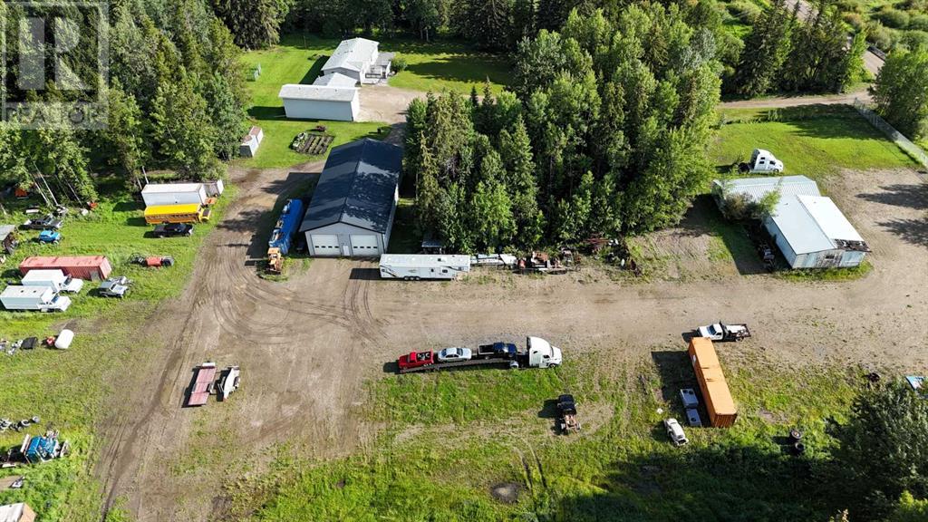 Photo 2 of 710 54 Street S, Edson AB