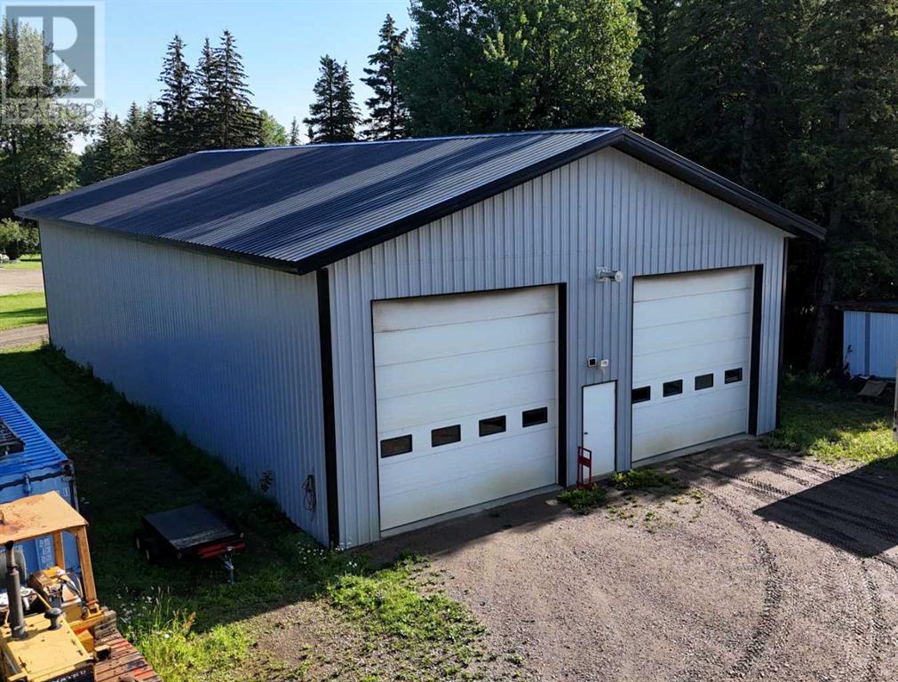 Photo 4 of 710 54 Street S, Edson AB