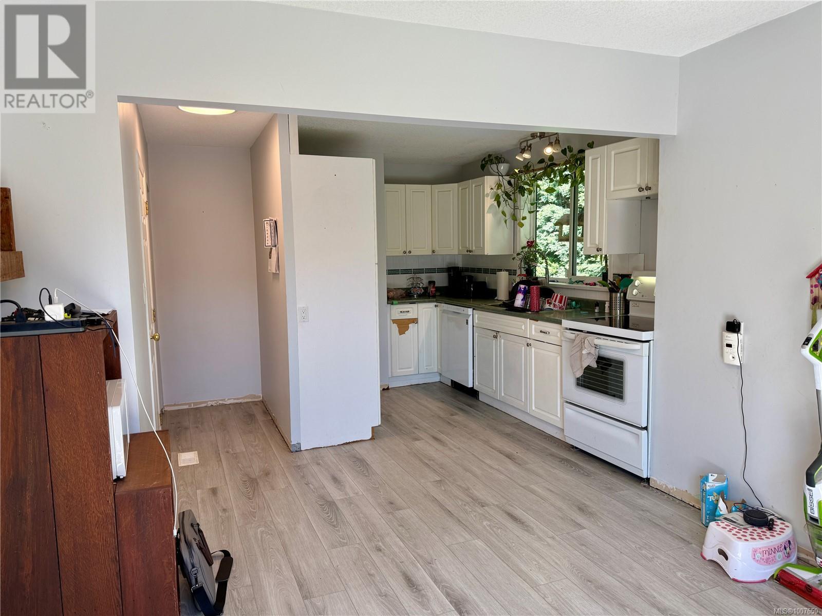 4021 8th Ave, Port Alberni