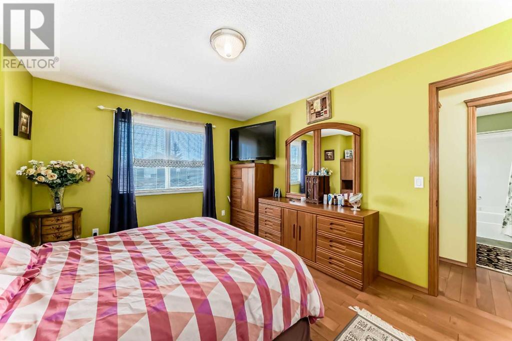 Single Family House for Sale in  Bridlewood Road SW Bridlewood Calgary 