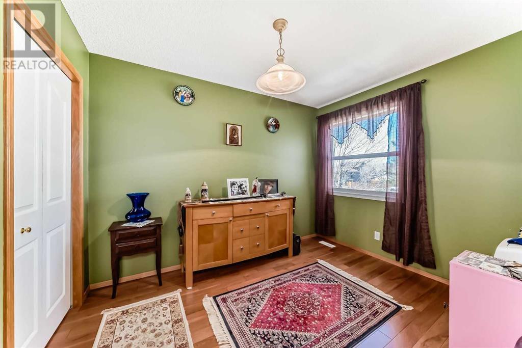 Single Family House for Sale in  Bridlewood Road SW Bridlewood Calgary 