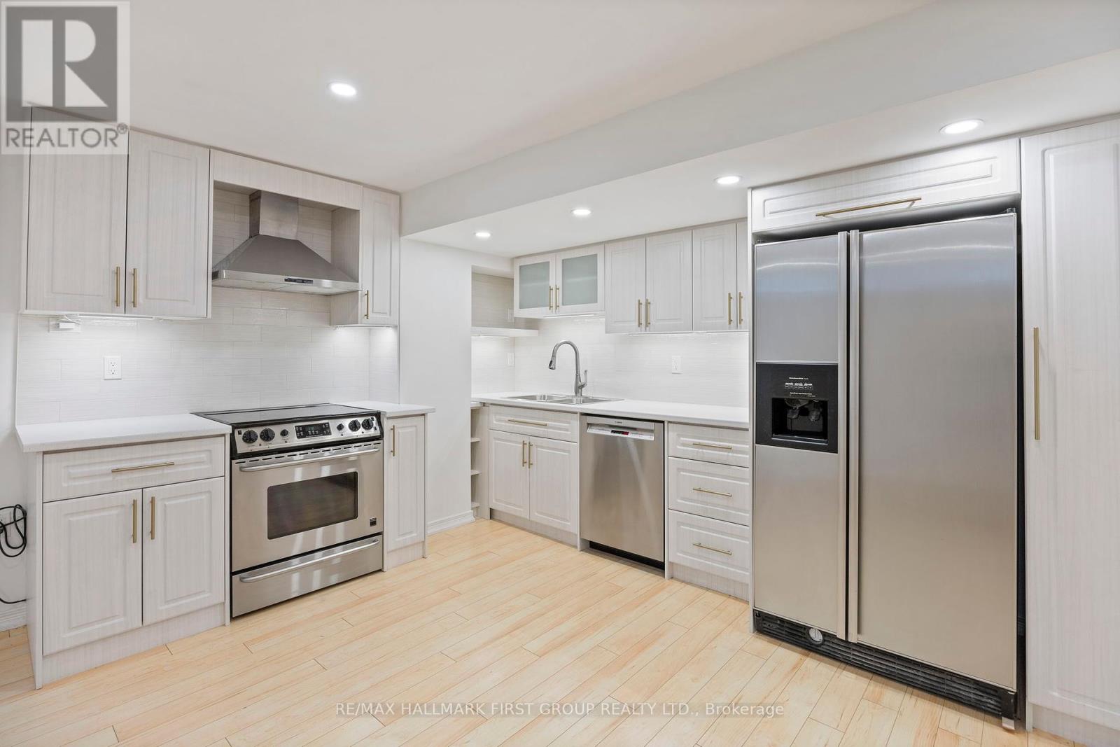 Photo 9 of Bsmt 1230 Oakhill Avenue, Oshawa ON