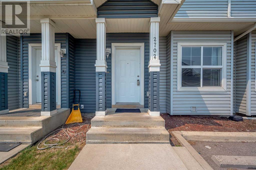 2702, 111 TARAWOOD LANE NE - Image 4