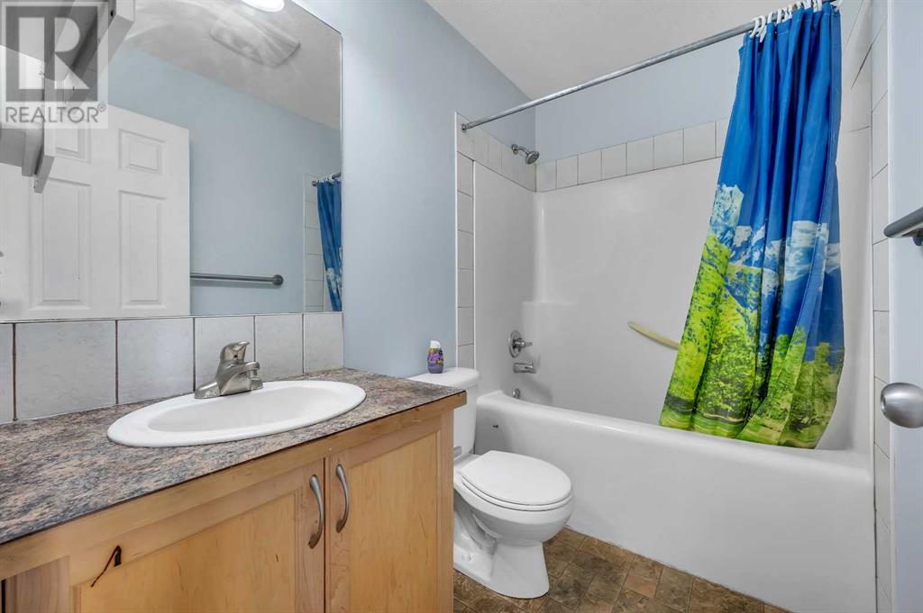 2702, 111 TARAWOOD LANE NE - Image 23
