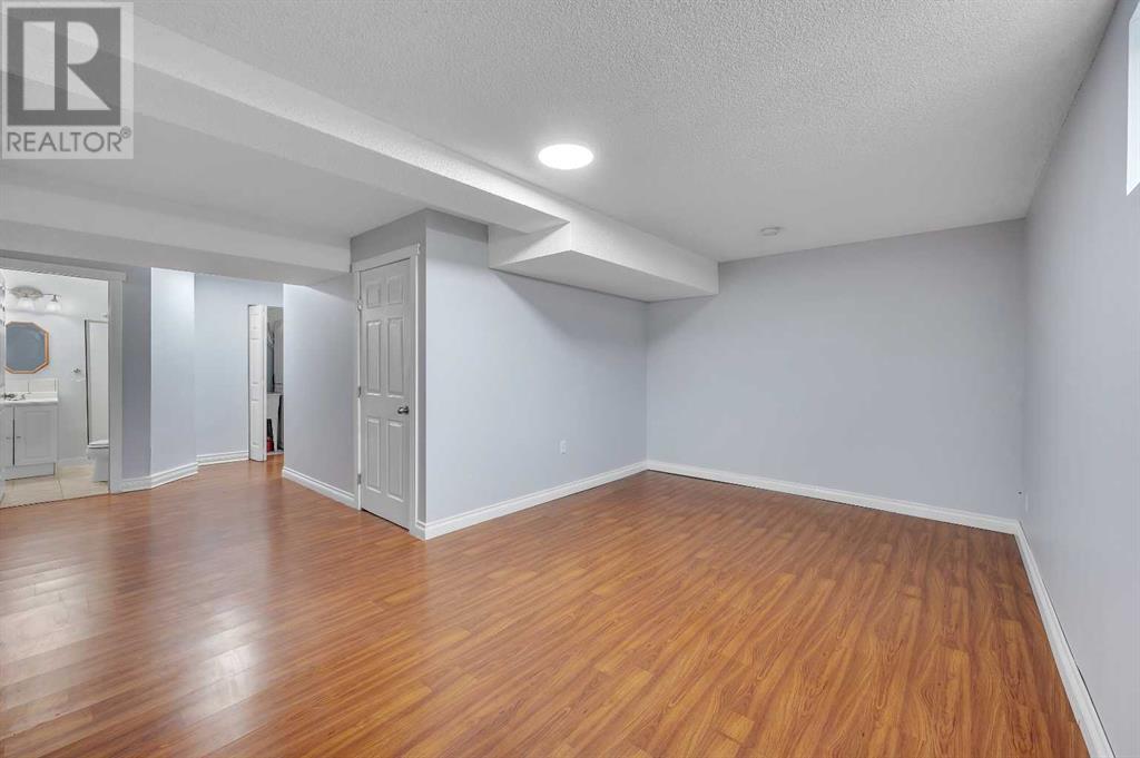 2702, 111 TARAWOOD LANE NE - Image 34