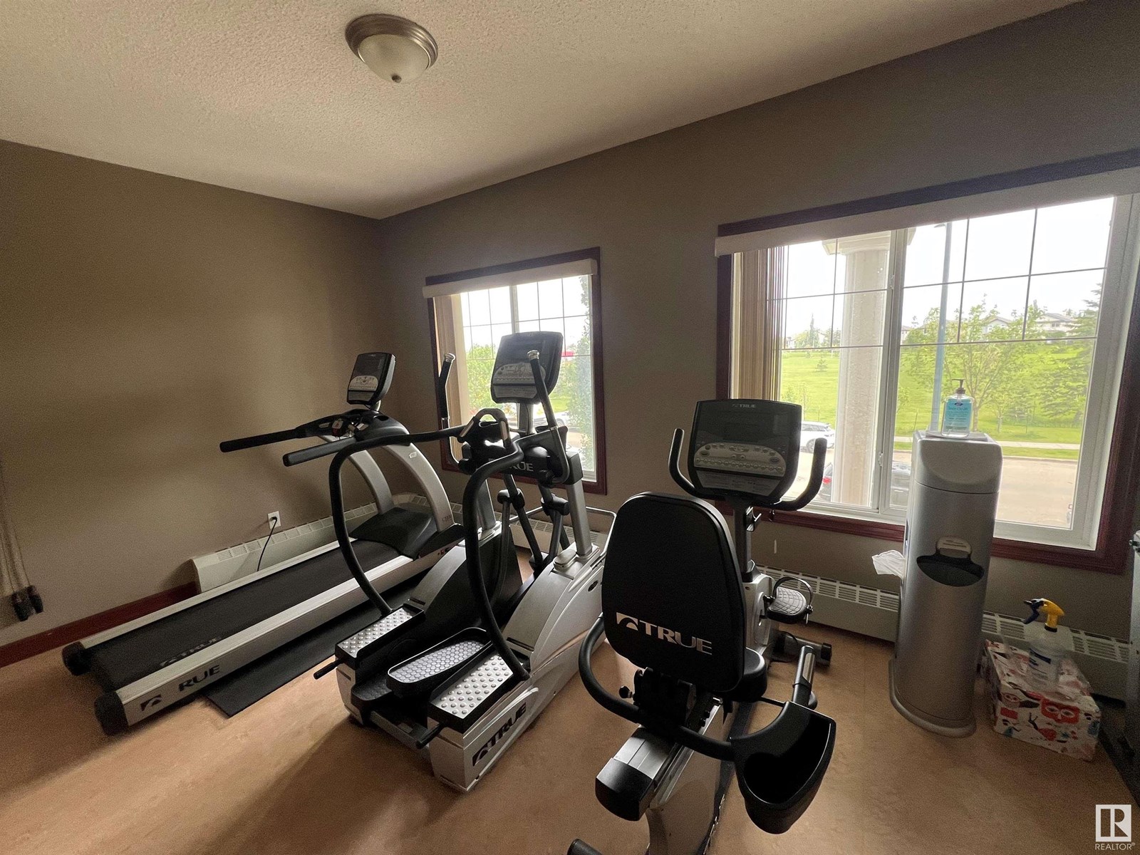 Photo 12 of 417 263 Macewan Rd Sw Sw, Edmonton AB