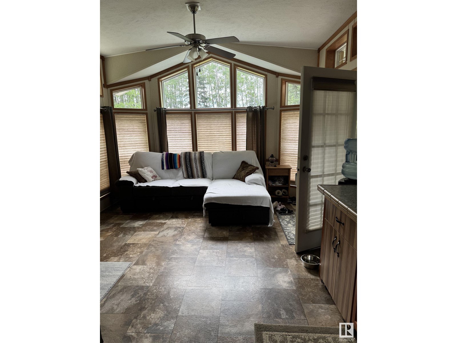 Photo 3 of 15 56302 Range Road 144, Rural Yellowhead AB
