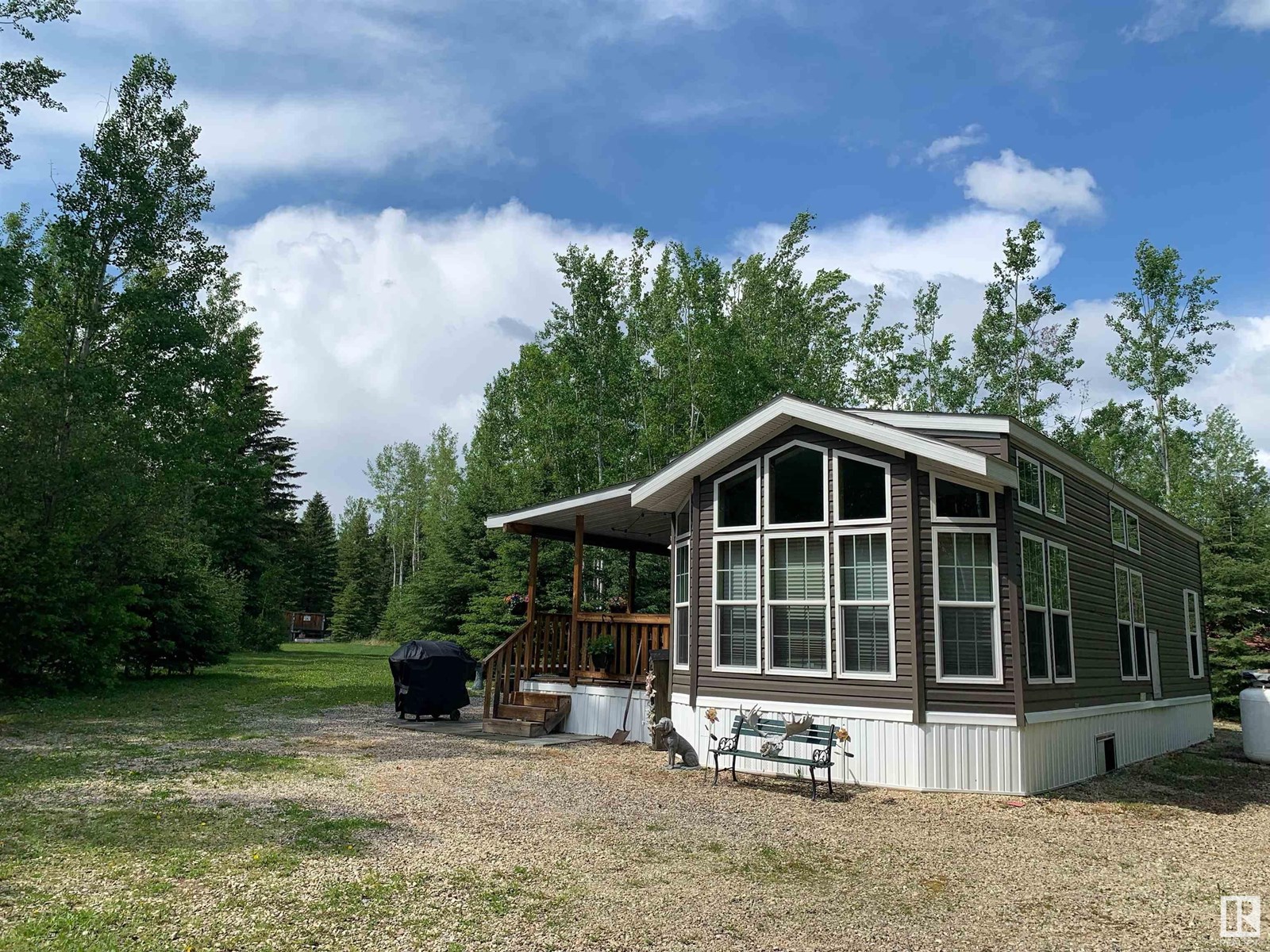 Photo 1 of 15 56302 Range Road 144, Rural Yellowhead AB