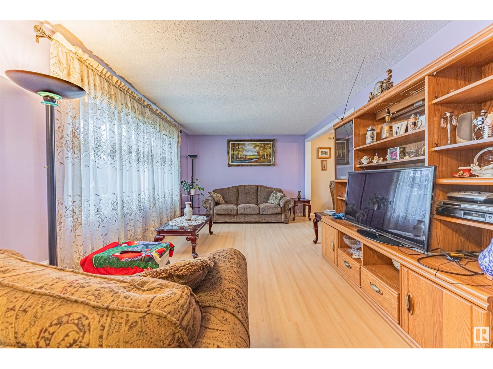 Photo 18 of 14424 65 St Nw, Edmonton AB