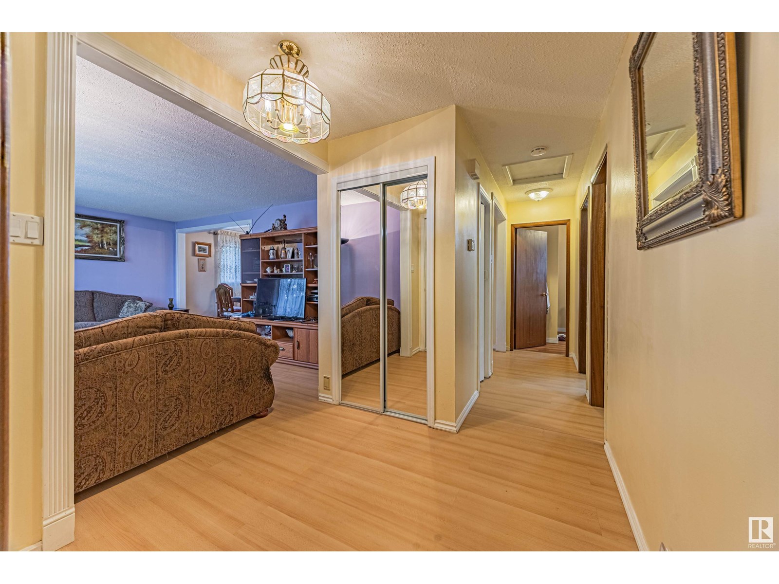 Photo 16 of 14424 65 St Nw, Edmonton AB