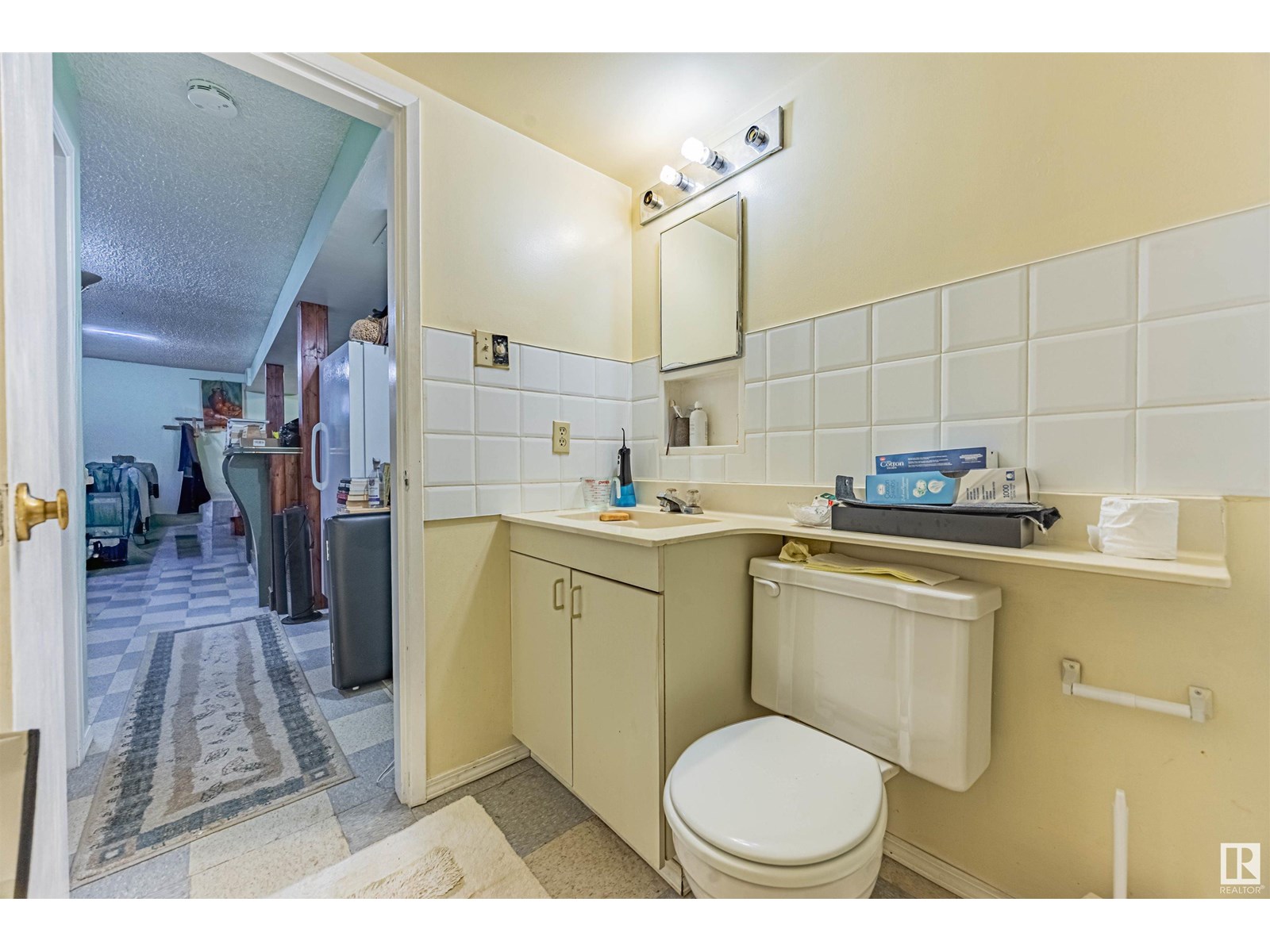 Photo 38 of 14424 65 St Nw, Edmonton AB