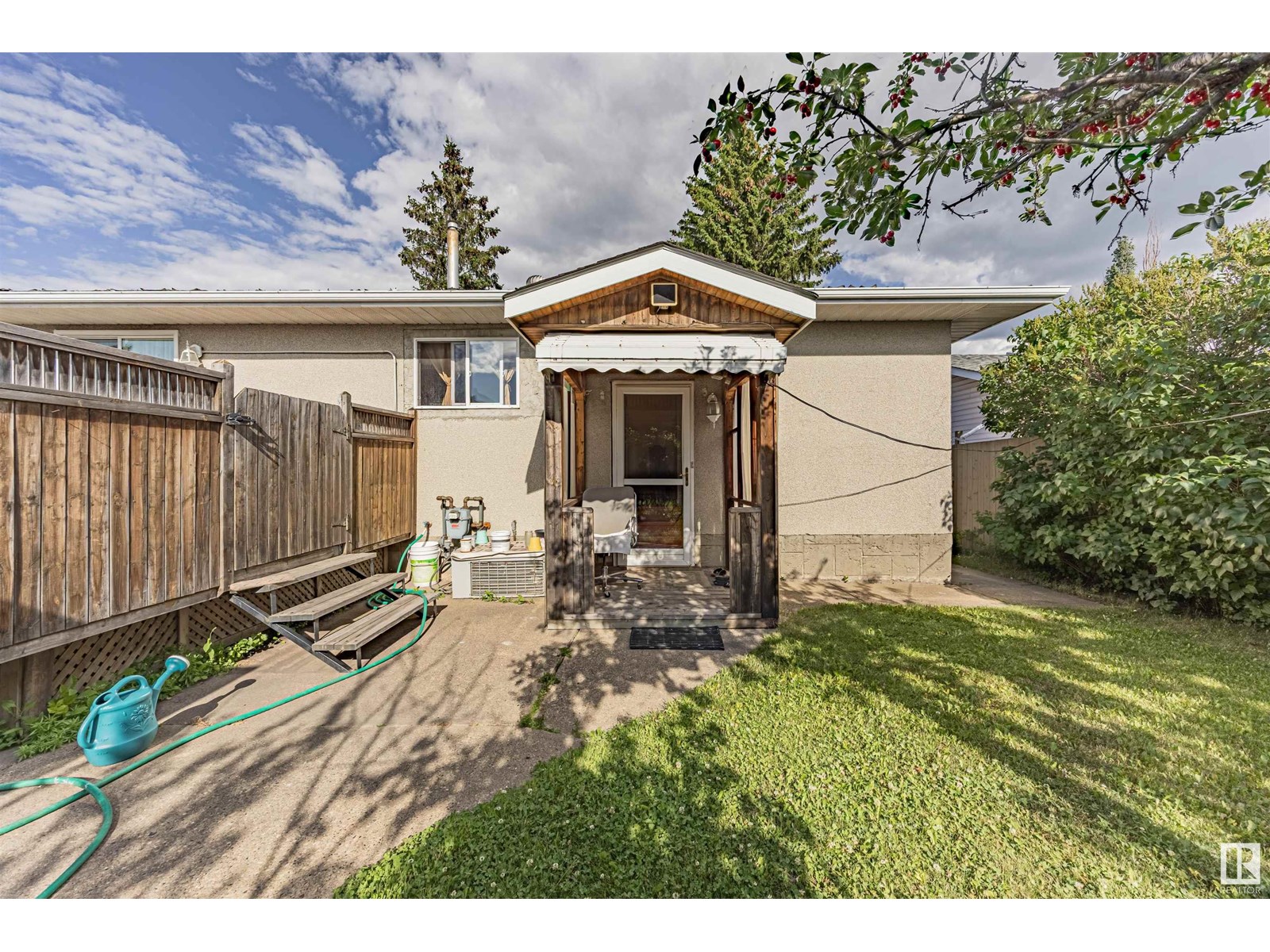 Photo 41 of 14424 65 St Nw, Edmonton AB