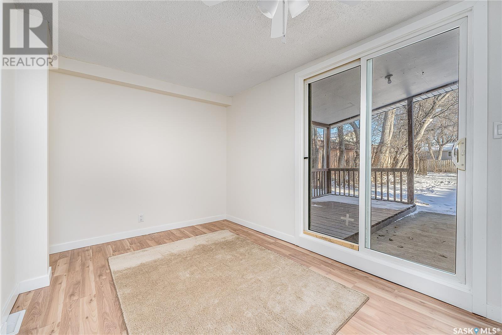 Photo 15 of 1317 Connaught Avenue, Moose Jaw SK