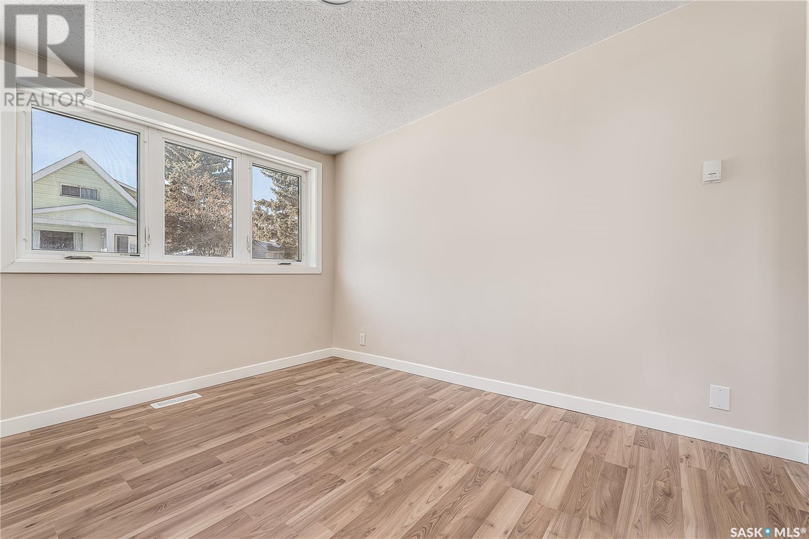 Photo 24 of 1317 Connaught Avenue, Moose Jaw SK
