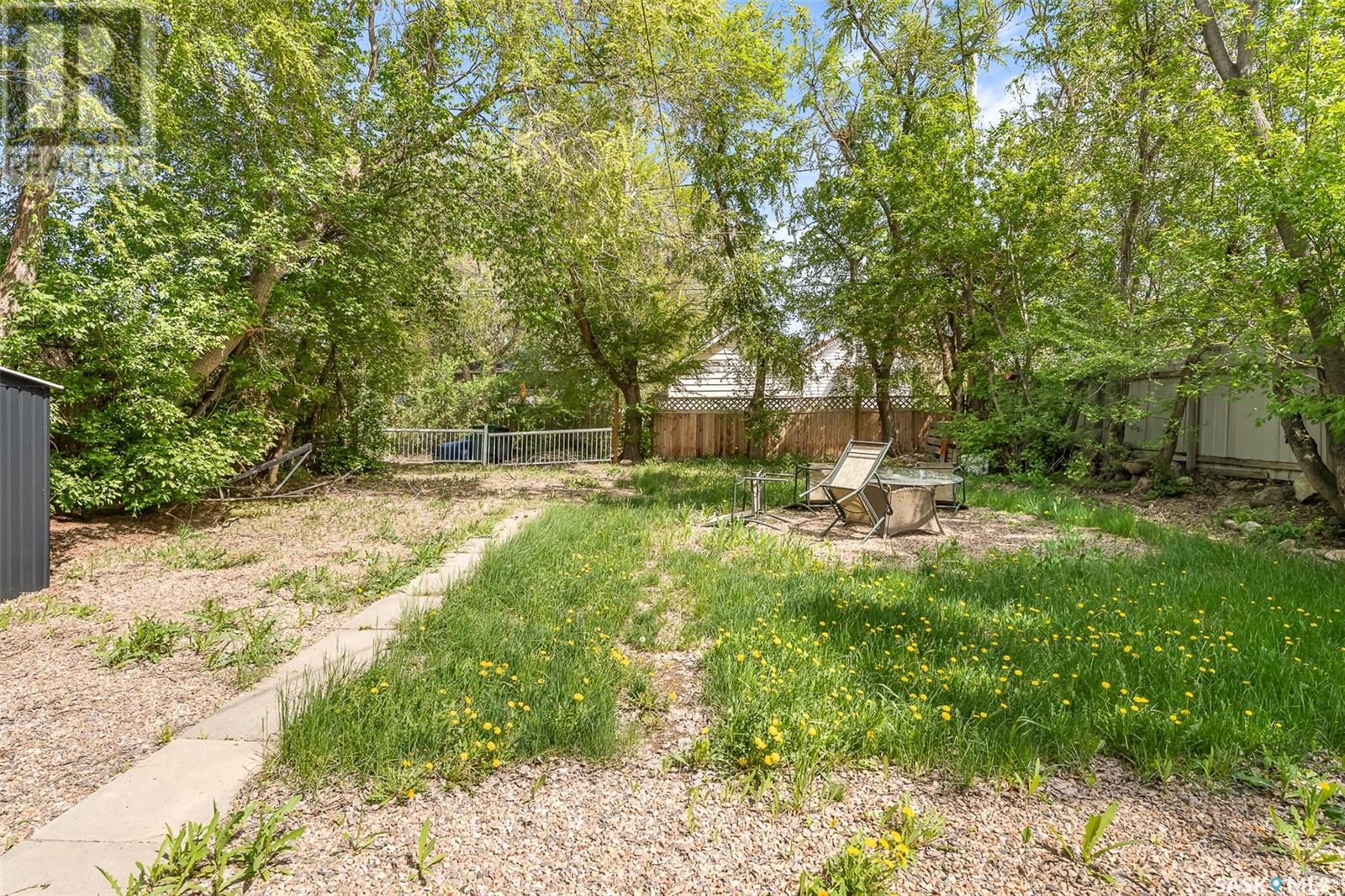 Photo 37 of 1317 Connaught Avenue, Moose Jaw SK