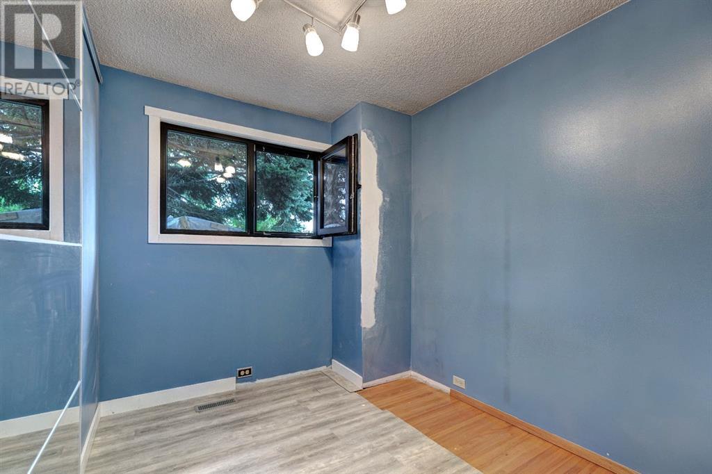 Single Family House Bungalow for Sale in  A Avenue SE Dover Calgary 