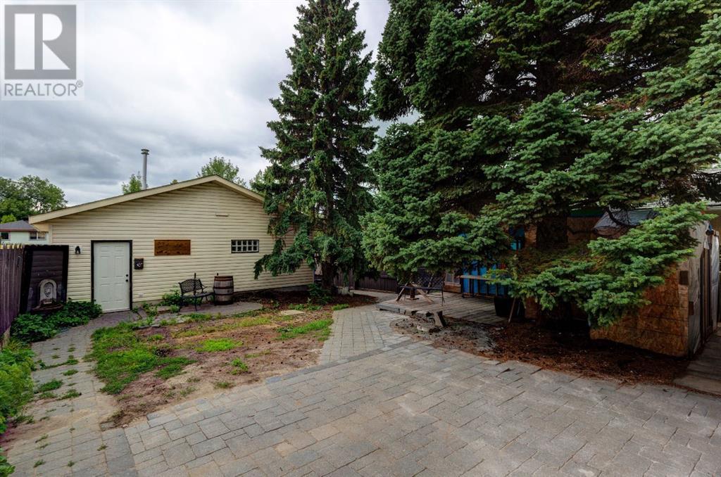 Single Family House Bungalow for Sale in  A Avenue SE Dover Calgary 