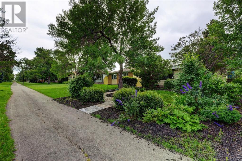 Single Family House Bungalow for Sale in  A Avenue SE Dover Calgary 