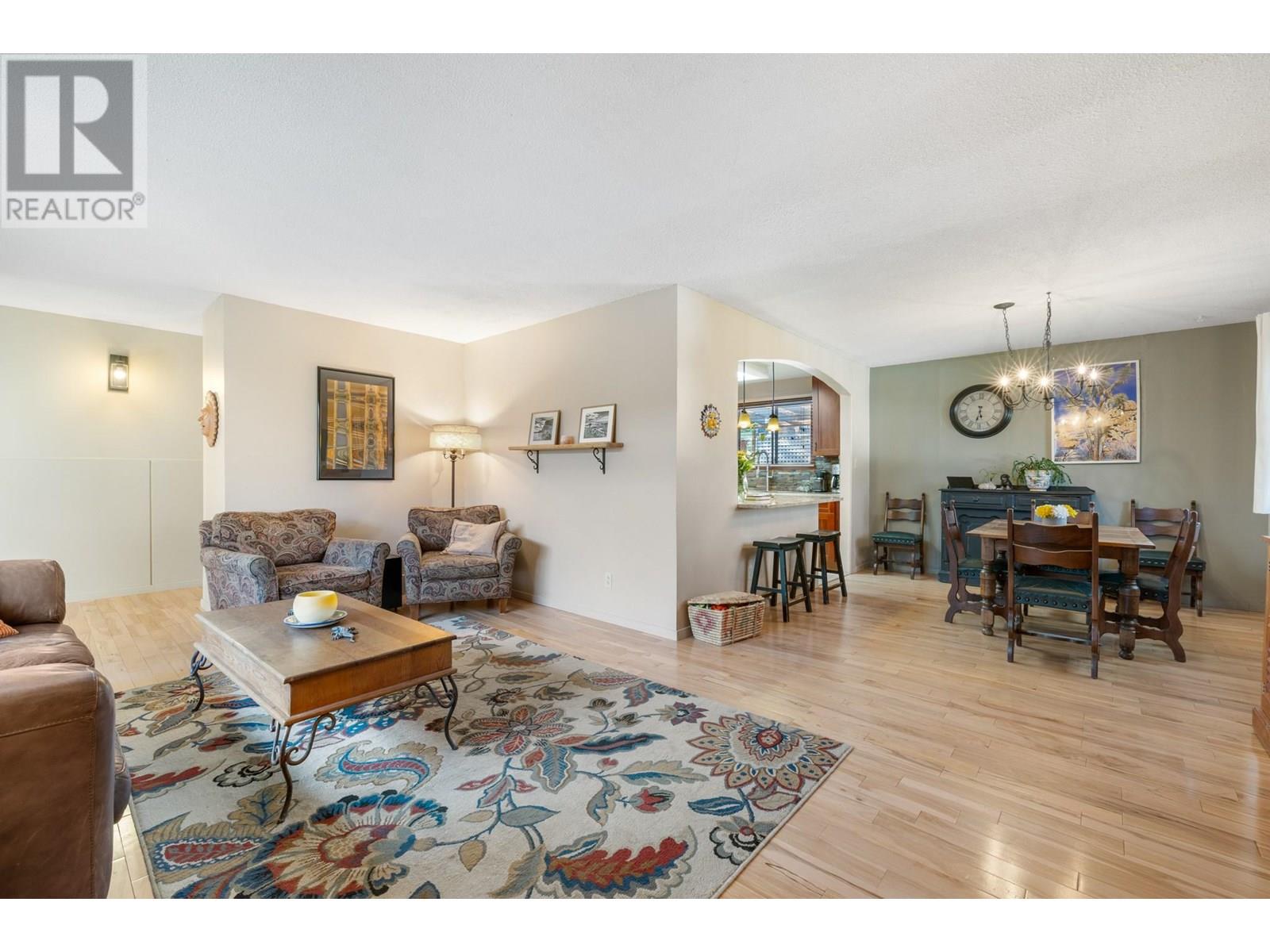 Photo 2 of 48 Caramillo Road, Kelowna BC